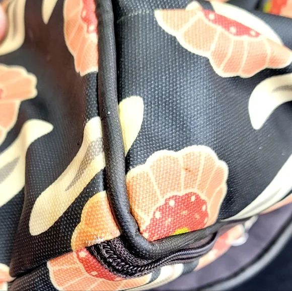 Petunia Pickle Bottom Diaper Bag lg backpack & shoulder bag peach/black floral